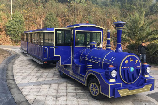 江西省仙女湖風景區(qū)公園購置3臺電動觀光小火車用于景區(qū)活動觀光游覽